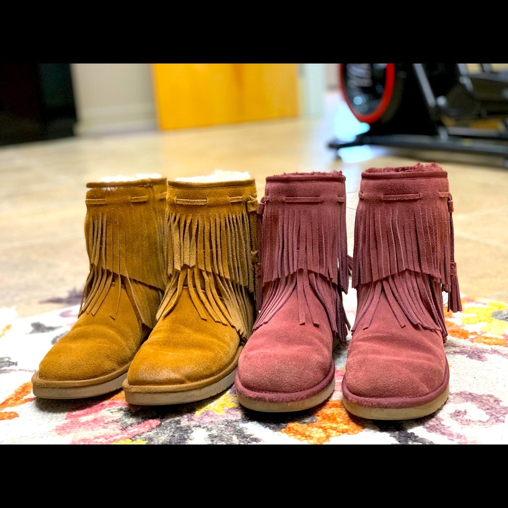 LOT OF 2! UGG by KOOLABURRA FRINGE BOOTS SIZE 8 Women’s Tan & Burgundy -worn-